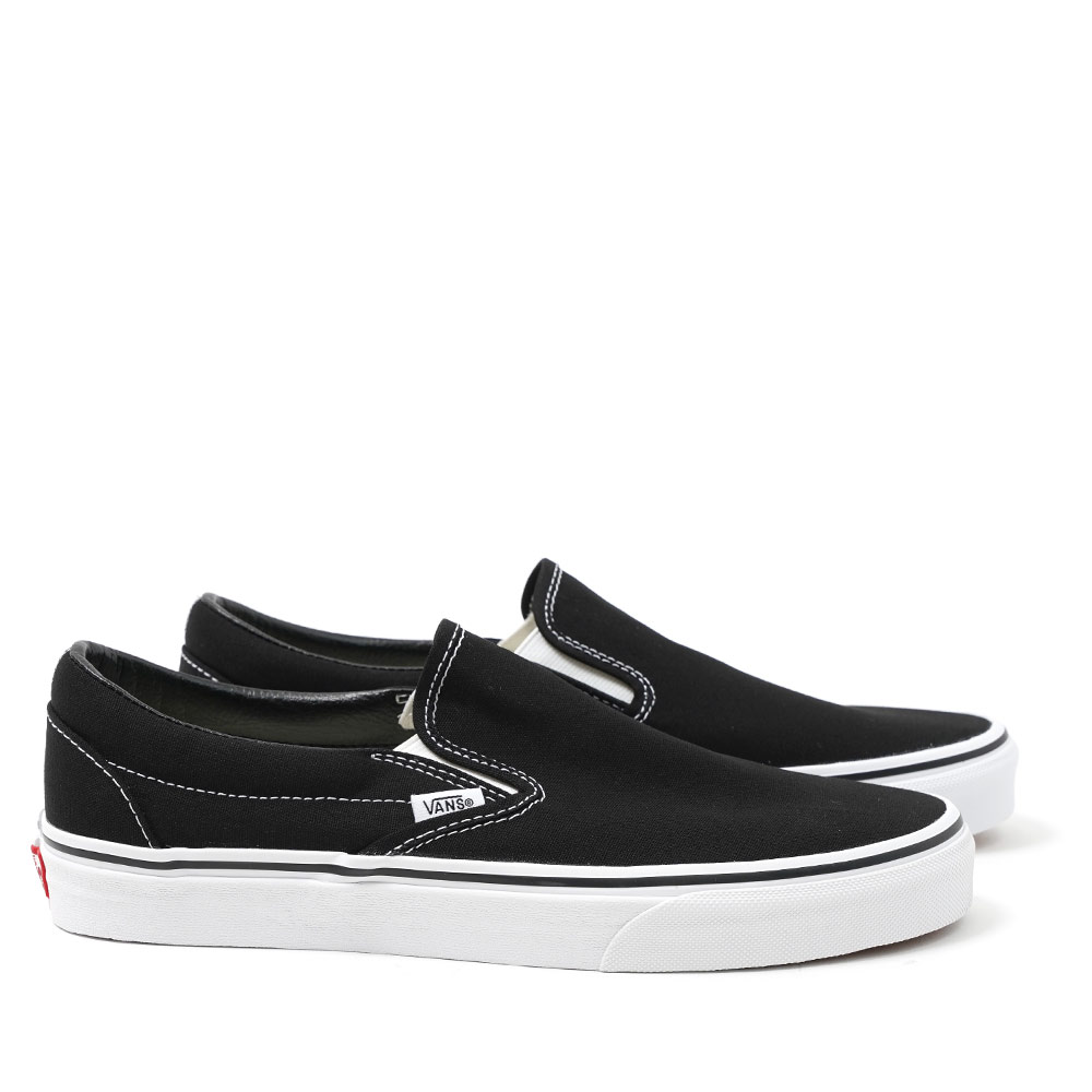 UA CLASSIC SLIP-ON BLACK VN000EYEBLK _