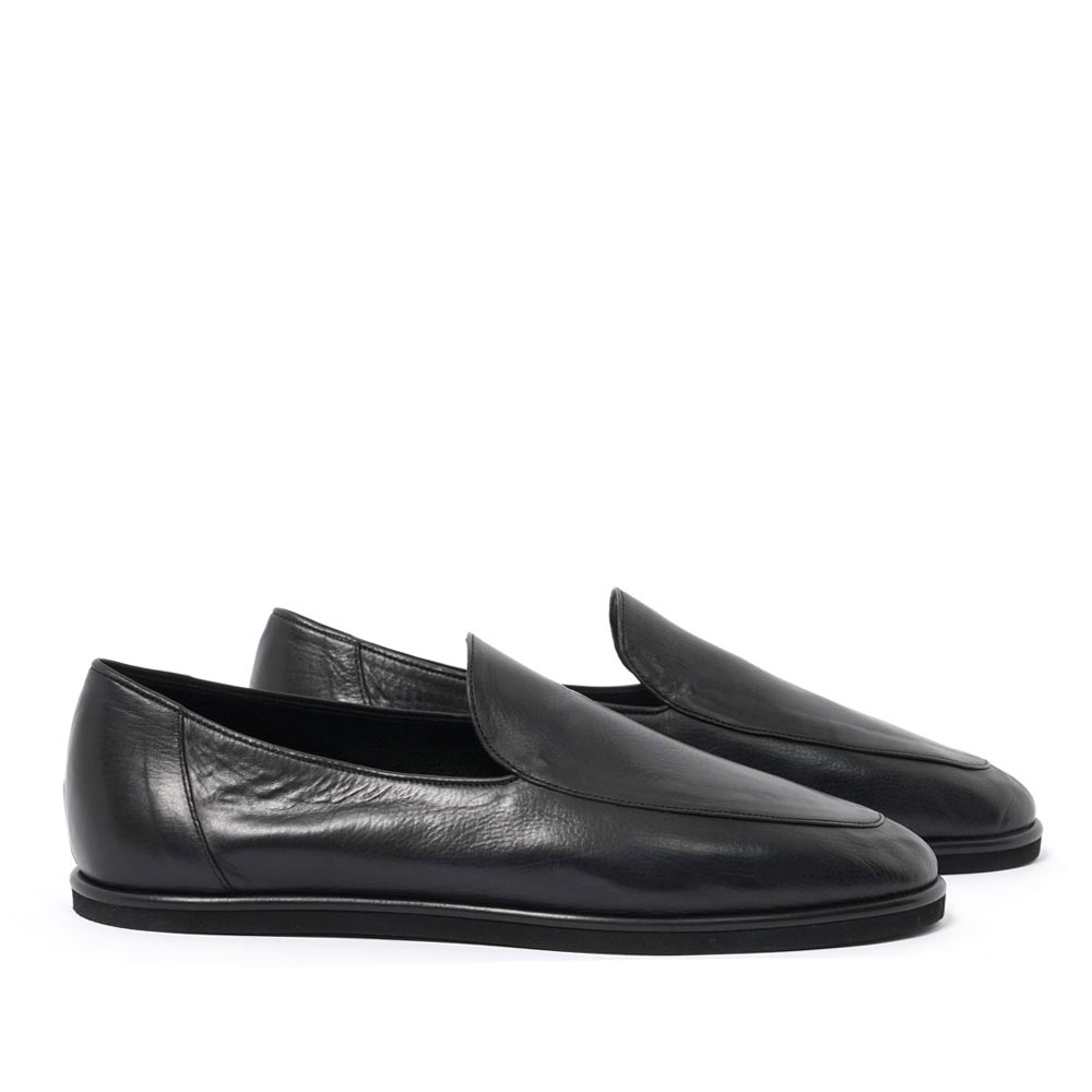 SOFT LEATHER LOAFERS BLACK A25SS02QD