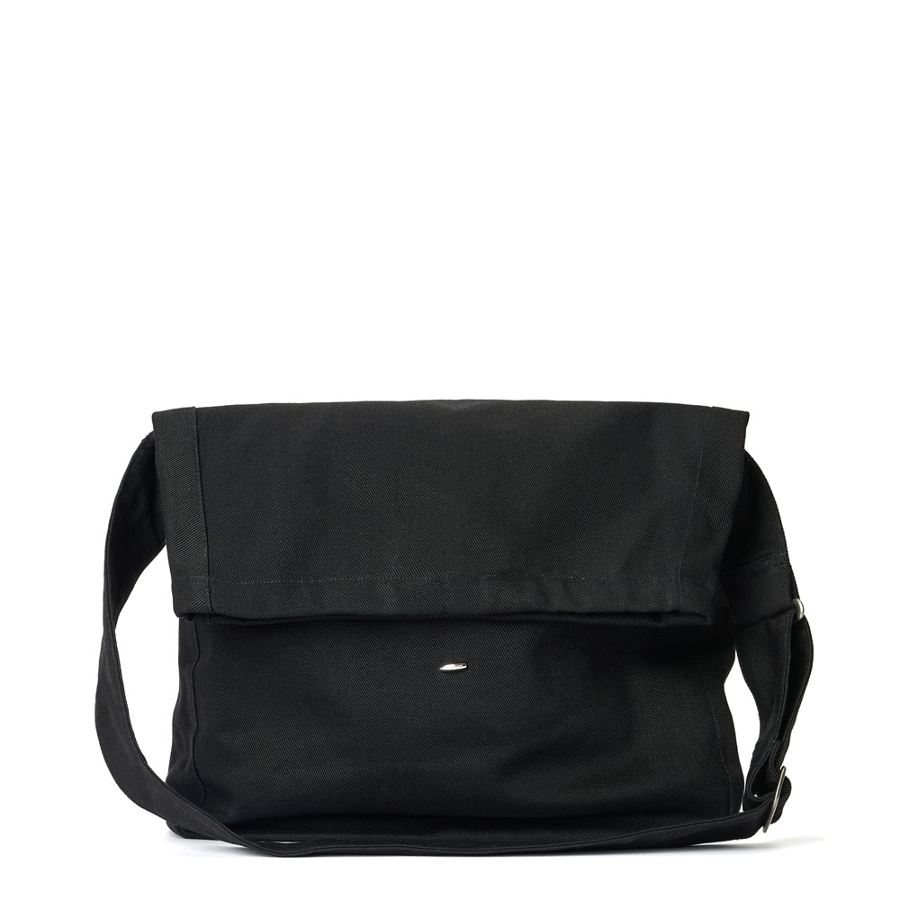 SLING BAG WASHED BLACK DENIM