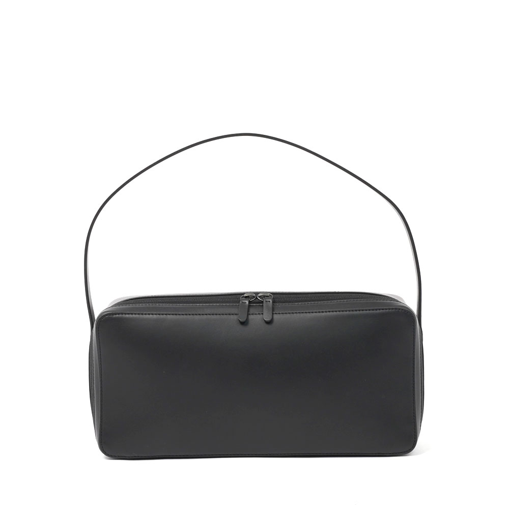 LEATHER SQUARE BAG MADE BY AETA BLACK