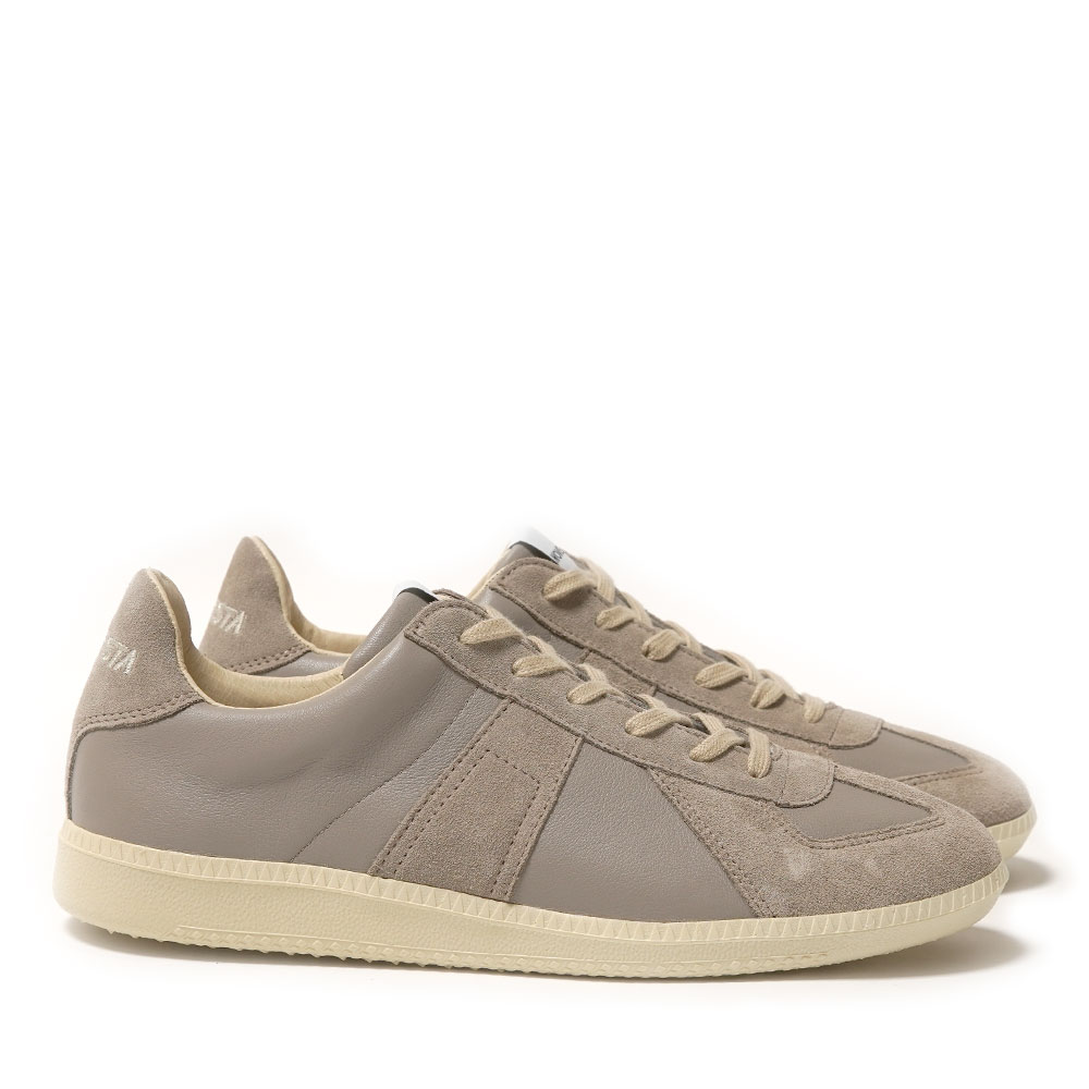GERMAN ARMY TRAINER ARGILLA