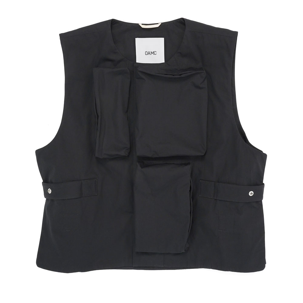 3D POCKETS VEST BLACK