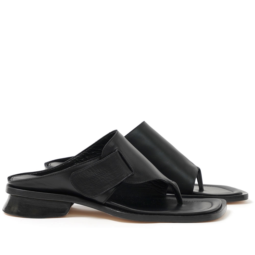 TUPELO SLIDE BLACK