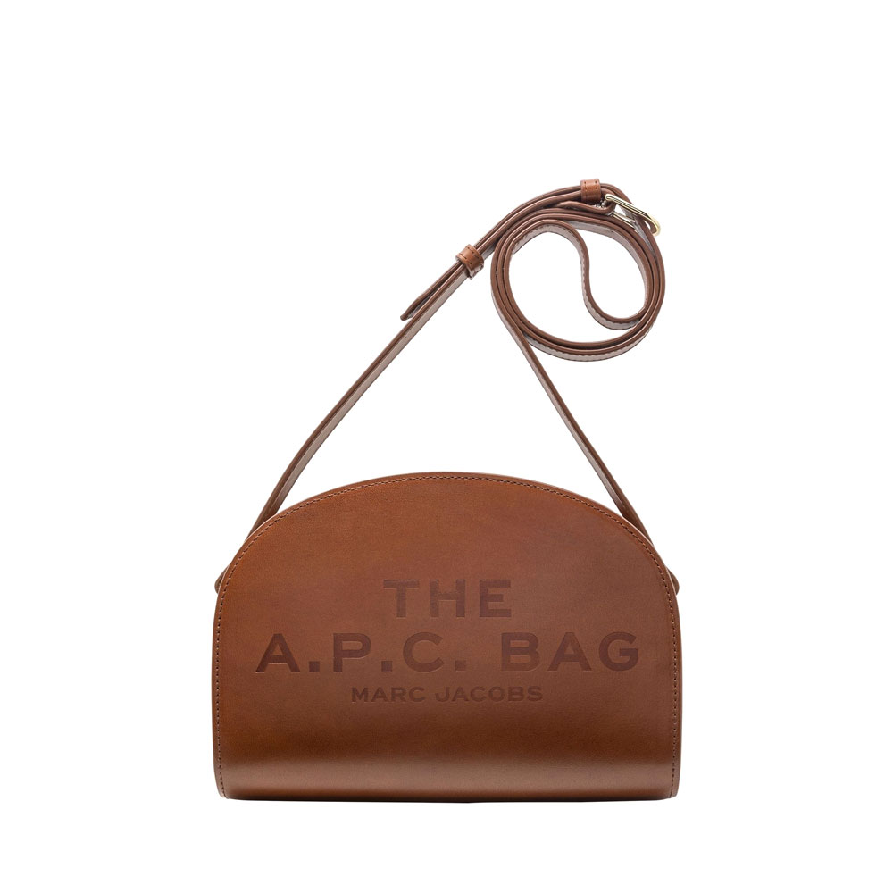 A.P.C. MARC JACOBS. THE A.P.C. BAG HAZELNUT