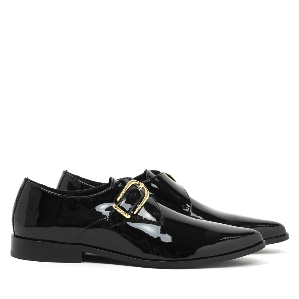 BUKLE CLASSIC SHARP TOE SHOES BLACK